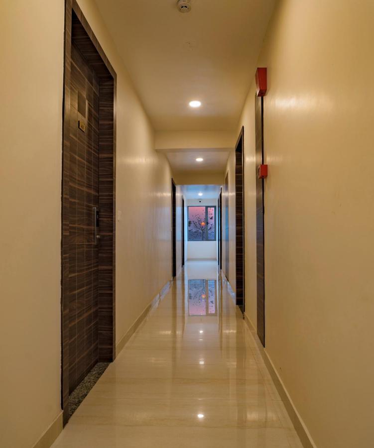 Hotel Wonder Cliff Udaipur Esterno foto